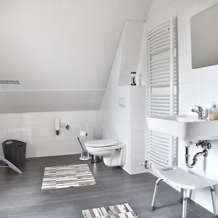 Appartement Ostseeferienhaus Oberes *