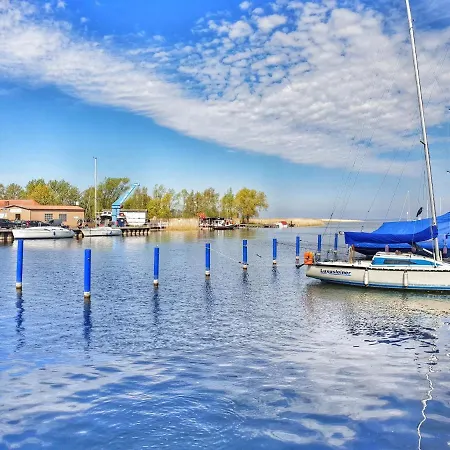 Ostseeferienhaus Oberes Appartement Mönkebude