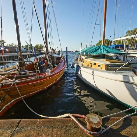 Ostseeferienhaus Oberes * Mönkebude