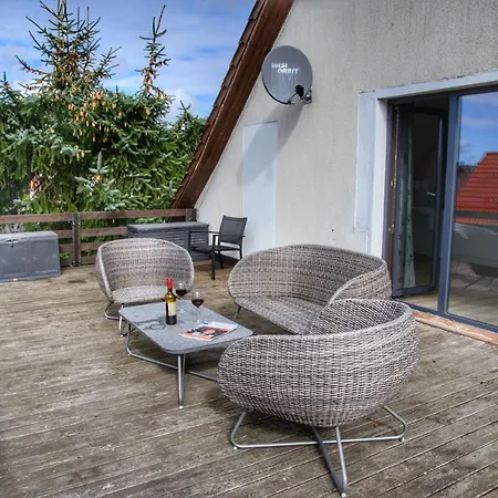 Daire Ostseeferienhaus Oberes Mönkebude