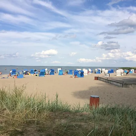 Appartement Ostseeferienhaus Oberes Mönkebude