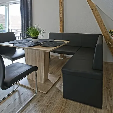 Apartment Ostseeferienhaus Oberes Monkebude